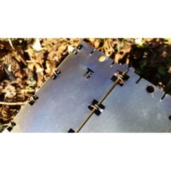 Bushcraft Essentials Bushbox LF Titanium - Hobo-Kocher 19 Bushcraft Essentials Bushbox LF Titanium - Hobo-Kocher -Campfreunde Geschäft BCE 044 Bushbox LF Titanium Action Shot 3