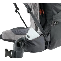 Deuter Futura Air Trek 60 + 10 - Trekkingrucksack -Campfreunde Geschäft deuter futura air trek 60 10 trekkingrucksack black graphite de 3402321 7403 0 5