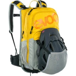 EVOC Stage 18 - Bike-Rucksack 11 EVOC Stage 18 - Bike-Rucksack -Campfreunde Geschäft evoc stage 18 bike rucksack curry stone evo 7016231101 14