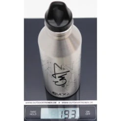 EVOC Stainless Steel Bottle Mizu 0,75 Liter - Edelstahl-Trinkflasche -Campfreunde Geschäft evoc stainless steel bottle mizu 0 75 liter edelstahl trinkflasche evo 601119136 0