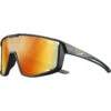 JULBO Fury S Reactiv Light Amplifier 1-3 - Bikebrille Für Kids -Campfreunde Geschäft julbo fury s reactiv light amplifier 1 3 bikebrille fuer kids matt schwarz grau jb j550 3314 0