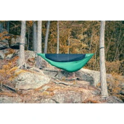 TICKET TO THE MOON Pro Hammock - Hängematte Mit Moskitonetz 10 TICKET TO THE MOON Pro Hammock - Hängematte Mit Moskitonetz -Campfreunde Geschäft ticket to the moon pro hammock haengematte mit moskitonetz forest green ttm tmpro 05 2