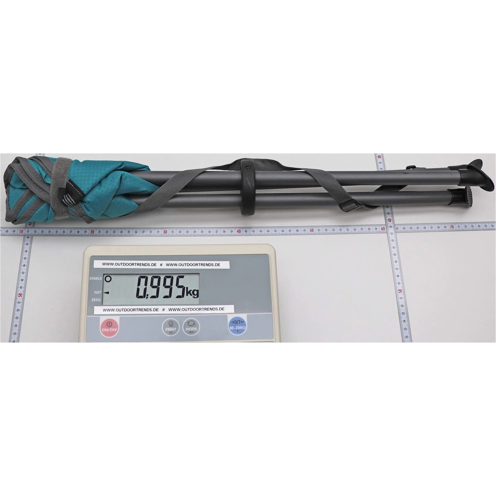 UQUIP Darcy - Dreibein-Hocker 4 UQUIP Darcy - Dreibein-Hocker – Bild 2